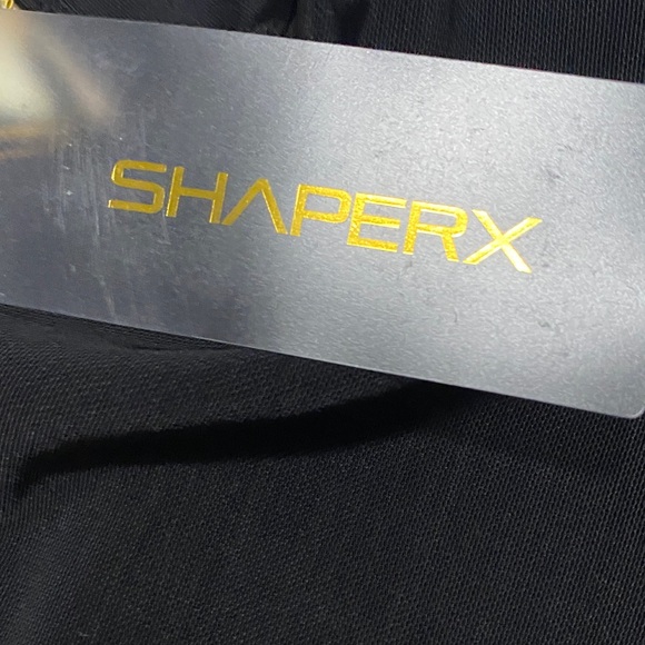 SKIMS Black Shapewear Bodysuit - Picture 3 of 4